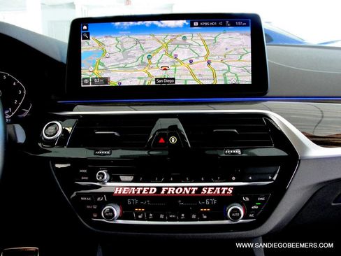 Used 2022 BMW 540i w/ M Sport Package image 31