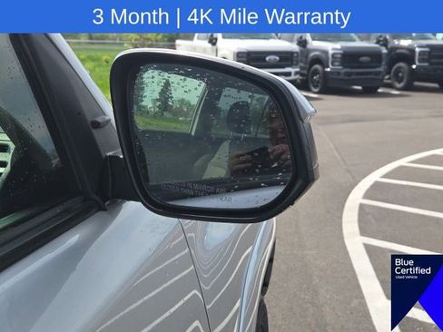 Used 2021 Toyota 4Runner SR5 AWD/4WD image 7