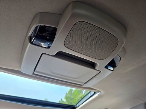 Used 2022 Honda Pilot Touring image 31