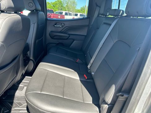 Used 2025 GMC Canyon Elevation w/ Convenience Package AWD/4WD image 14