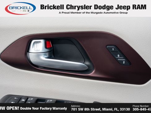 Used 2019 Chrysler Pacifica Limited w/ Advanced Safetytec Group FWD image 32