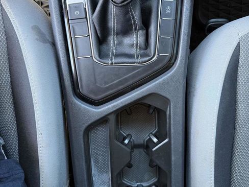 Used 2024 Volkswagen Taos S w/ MDO Package image 20