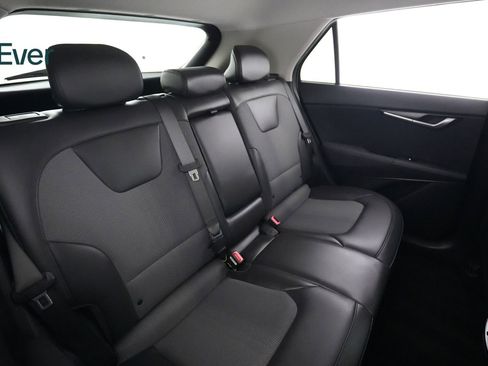 Used 2023 Kia Niro Wind FWD image 5