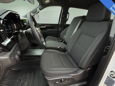 Used 2025 Chevrolet Silverado 3500 LT w/ Safety Package AWD/4WD image 21