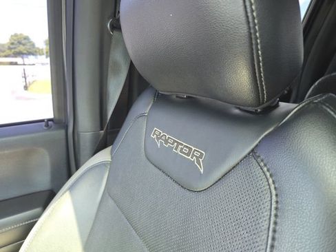 Used 2018 Ford F150 Raptor w/ Equipment Group 802A Luxury AWD/4WD image 15