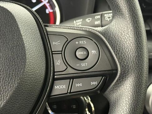 Certified 2025 Toyota RAV4 LE image 20