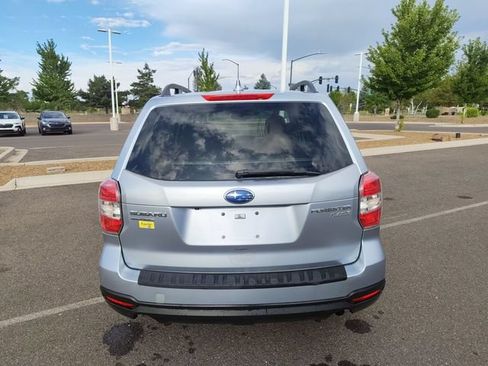 Used 2016 Subaru Forester 2.5i Premium AWD/4WD image 4