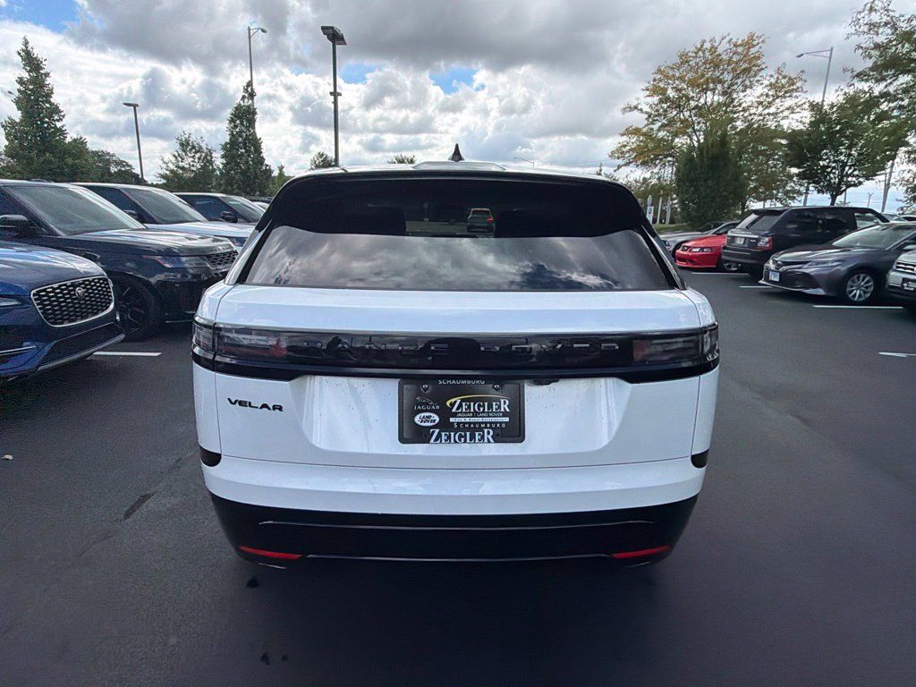 Used 2025 Land Rover Range Rover Velar Dynamic SE AWD/4WD image 4