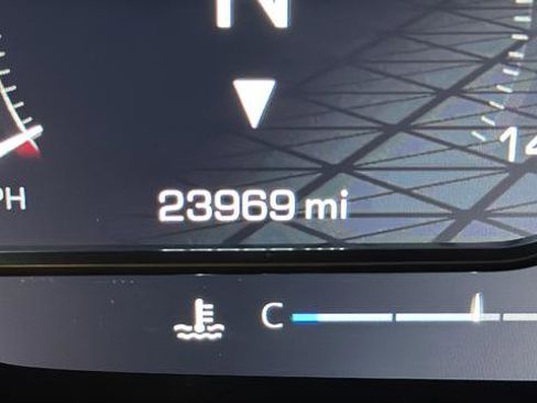 Used 2023 GMC Yukon XL Denali Ultimate image 37