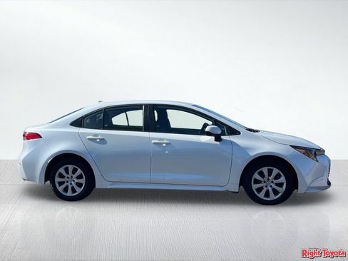 Certified 2025 Toyota Corolla LE FWD image 8