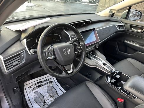 Used 2018 Honda Clarity Touring image 17