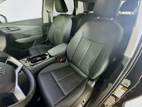 New 2026 Audi Q3 quattro 2.0T AWD/4WD image 32