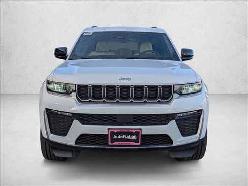New 2026 Jeep Grand Cherokee Limited AWD/4WD image 5