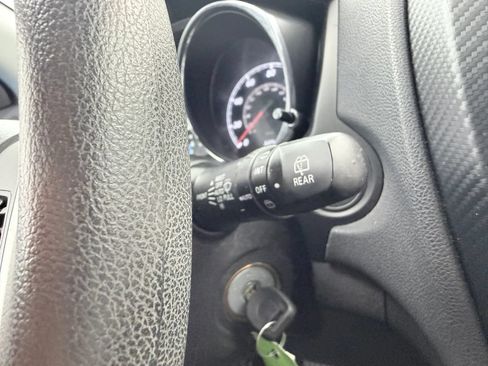 Used 2021 Mitsubishi Outlander Sport ES FWD image 35