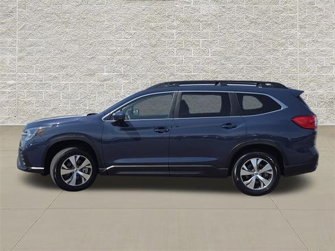 Certified 2025 Subaru Ascent Premium AWD/4WD image 4