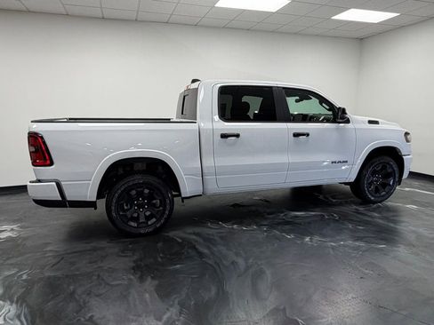 New 2026 RAM 1500 4x4 Crew Cab image 21