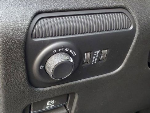 New 2026 Jeep Grand Wagoneer Limited AWD/4WD image 16