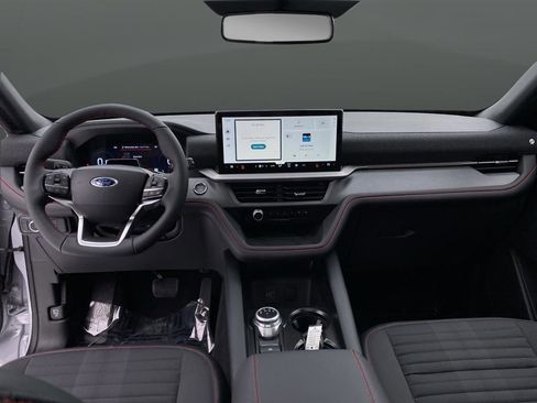 New 2026 Ford Explorer ST-Line w/ ST-Line Street Pack image 5