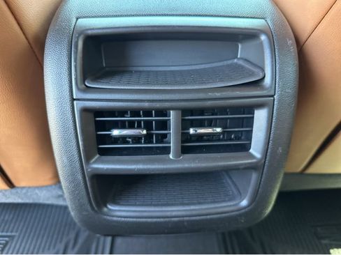 Used 2023 Cadillac XT5 Premium Luxury w/ Technology Package FWD image 18