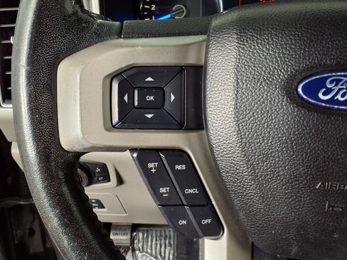 Used 2017 Ford F150 Lariat RWD image 26