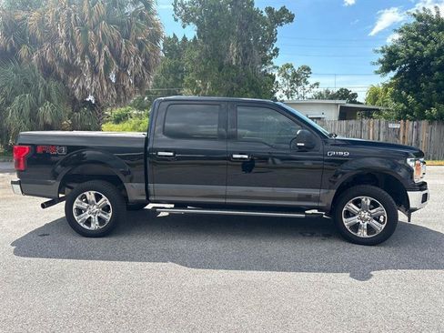 Used 2018 Ford F150 XLT w/ Equipment Group 302A Luxury AWD/4WD image 3