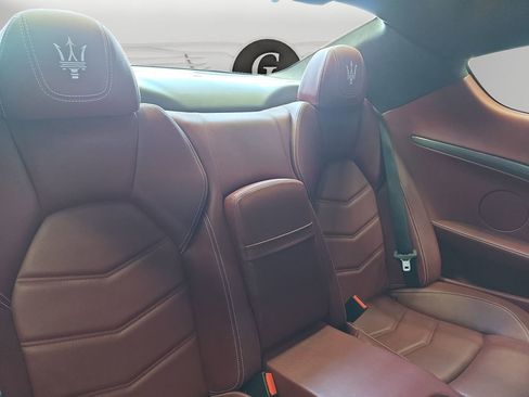 Used 2014 Maserati GranTurismo Sport RWD image 13