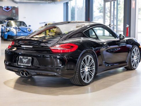 Used 2016 Porsche Cayman image 7