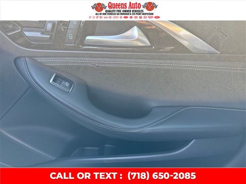 Used 2018 INFINITI QX30 AWD image 25