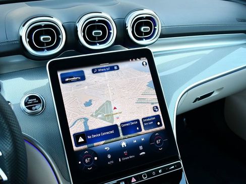 Used 2024 Mercedes-Benz CLE 450 4MATIC Cabriolet image 67