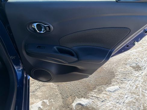 Used 2019 Nissan Versa SV image 17