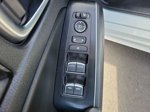 Used 2023 Honda Civic Touring image 18