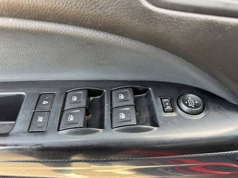 Used 2015 Chevrolet Colorado Z71 image 9