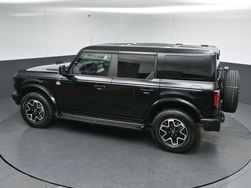 Certified 2025 Ford Bronco Outer Banks AWD/4WD image 49