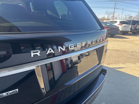 Used 2017 Land Rover Range Rover HSE image 9