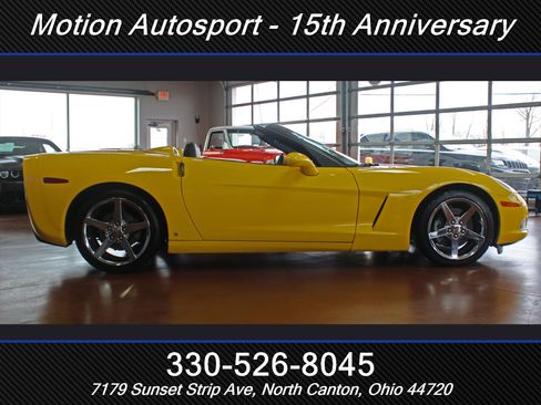Used 2006 Chevrolet Corvette Convertible w/ Preferred Equipment Group image 16