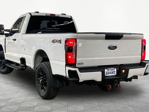 Used 2023 Ford F250 XL w/ STX Appearance Package image 4