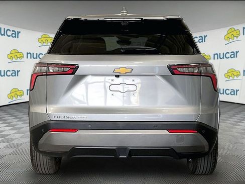 Used 2025 Chevrolet Equinox LT w/ Safety and Technology Package AWD/4WD image 5