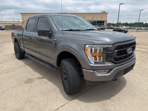 Used 2021 Ford F150 XLT w/ Equipment Group 302A High AWD/4WD image 18