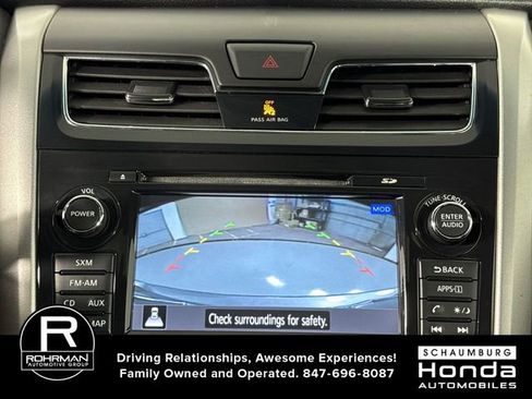 Used 2015 Nissan Altima 2.5 SL w/ Technology Package FWD image 9
