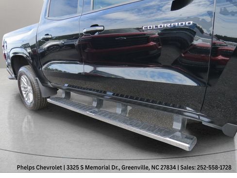 Certified 2024 Chevrolet Colorado LT w/ LT Convenience Package RWD image 11