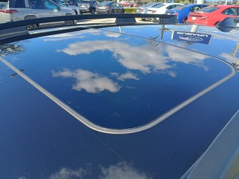 New 2026 Subaru Crosstrek 2.5i Limited image 6