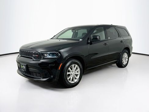 Used 2025 Dodge Durango GT RWD image 3