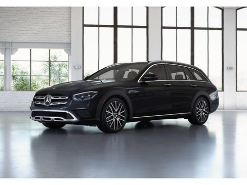 Certified 2022 Mercedes-Benz E 450 4MATIC All-Terrain Wagon image 40