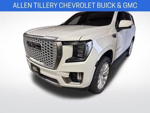 Certified 2023 GMC Yukon Denali image 7