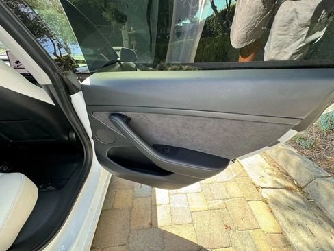 Used 2021 Tesla Model 3 Performance AWD/4WD image 19