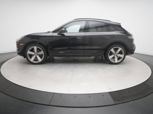 Certified 2026 Porsche Macan image 2