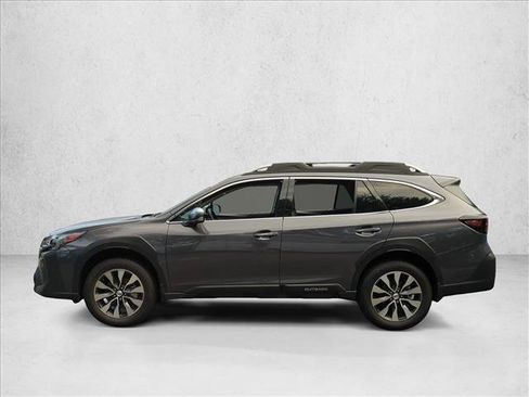 Used 2025 Subaru Outback Touring w/ Popular Package #2 AWD/4WD image 9
