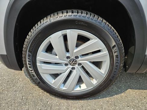 Used 2021 Volkswagen Atlas Cross Sport SE AWD/4WD image 9
