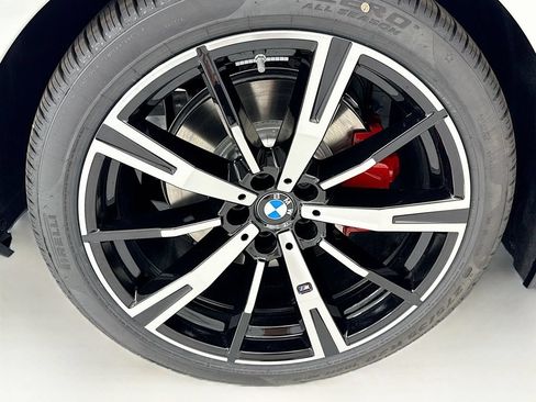 New 2027 BMW 530i xDrive w/ M Sport Package AWD/4WD image 32