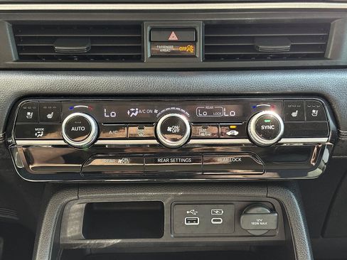 Certified 2023 Honda Pilot Elite image 27